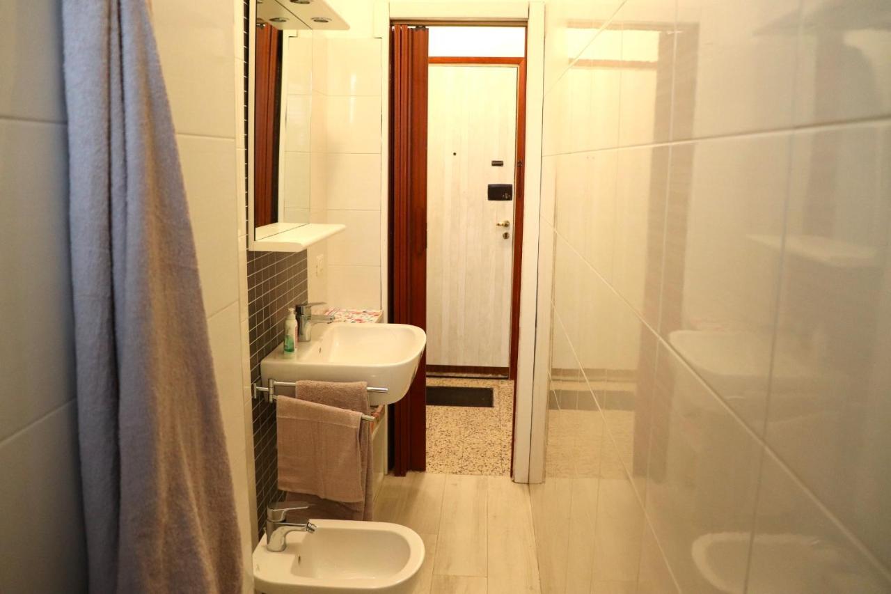 Appartamento * La Casa Di Arti * 25 Min Dal Duomo Milano Esterno foto